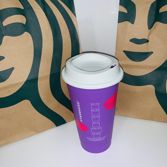 Starbucks 2021 valentines Day color change hot cup - Picture 2 of 3